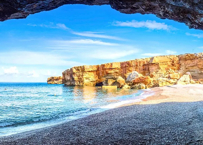 Azure Horizon Heated Pool At 550 M