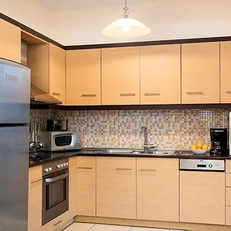 Azure Horizon Heated Pool At 550 M