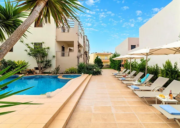 Azure Horizon Heated Pool At 550 M Rethimnon